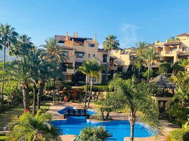 Àtic amb piscina de lloguer a Benamara - Atalaya