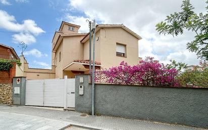 Exterior view of House or chalet for sale in  Barcelona Capital  with Heating, Private garden and Terrace