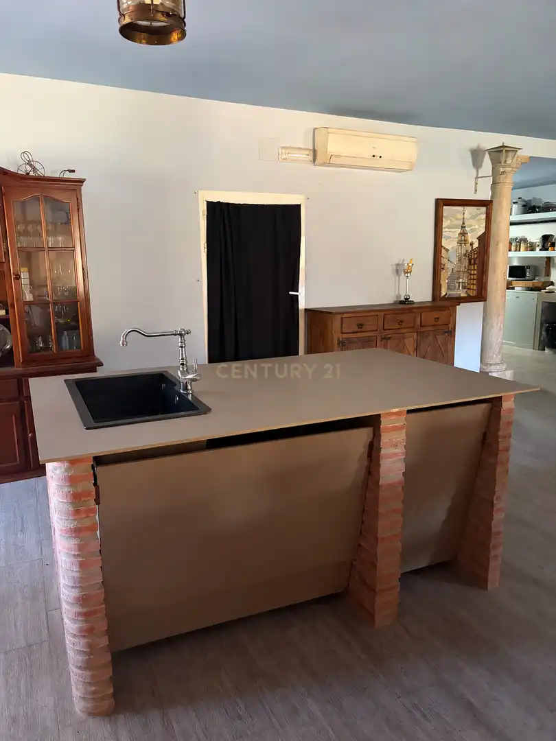 Cuina de Casa o xalet en venda en Trujillo amb Aire condicionat, Jardí privat i Traster