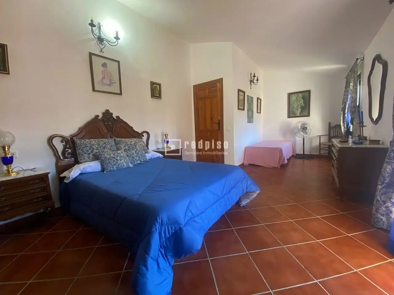Habitación de Casa o chalet en venta en Málaga con Calefacción, Jardín privado y Terraza