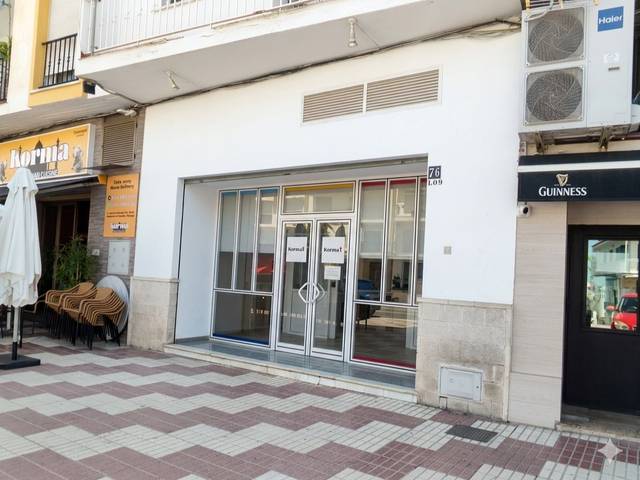 Local comercial en Alquiler en Calle Gerald Brenan, 76 en Centro
