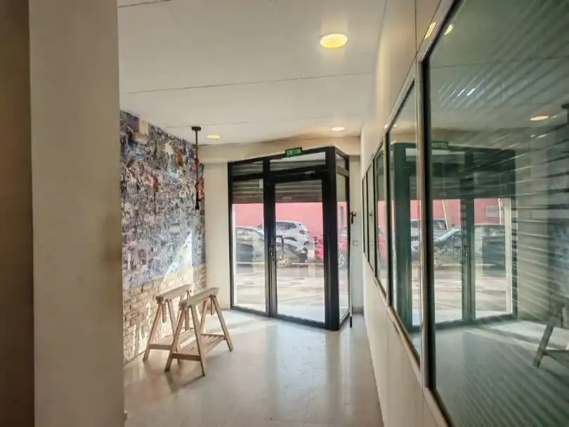 Local de lloguer en Torre-roja-Campreciós