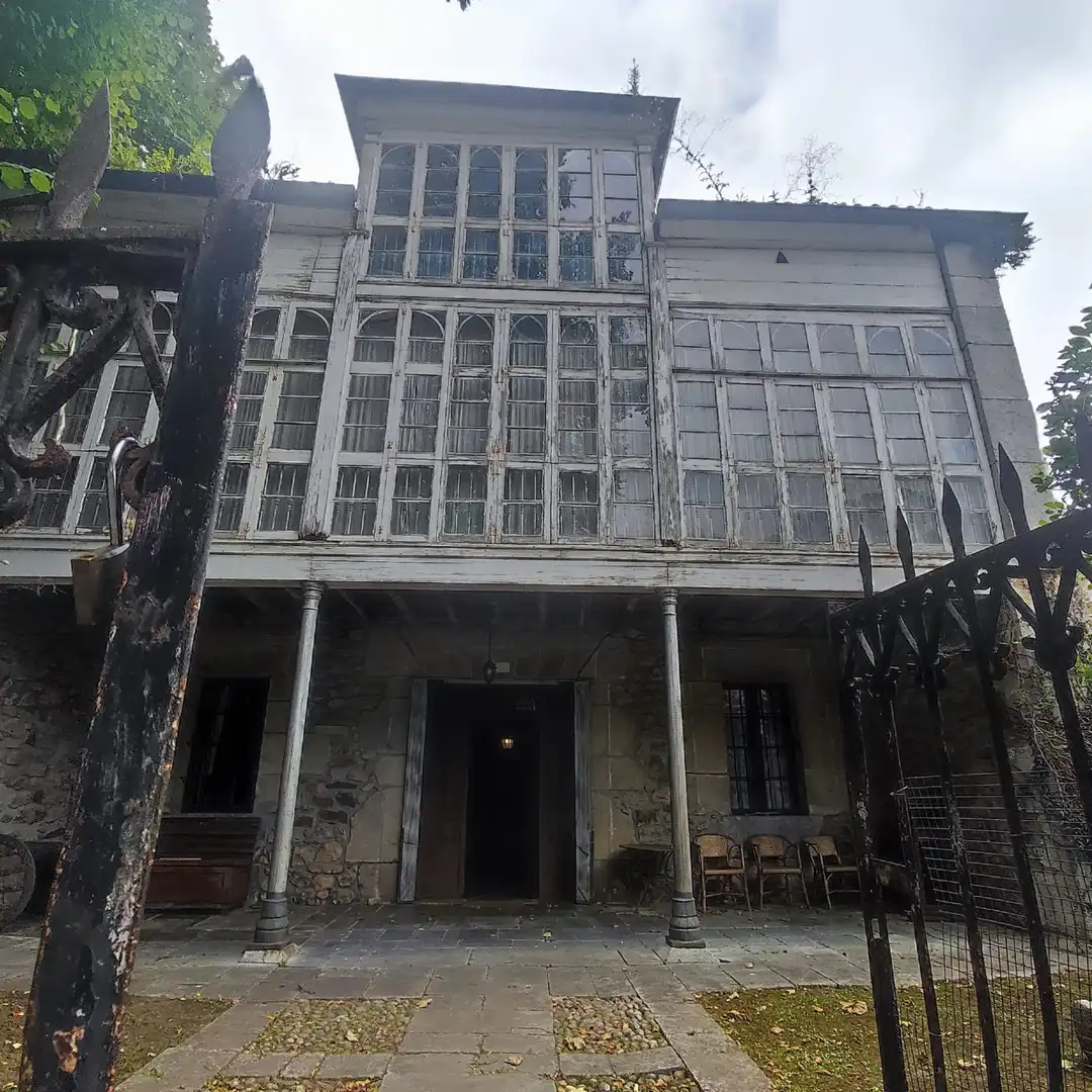 Vista exterior de Casa o chalet en venta en Ruesga con Jardín privado, Terraza y Balcón