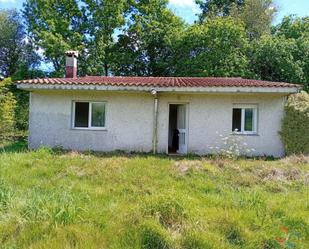 House or chalet for sale in Barro