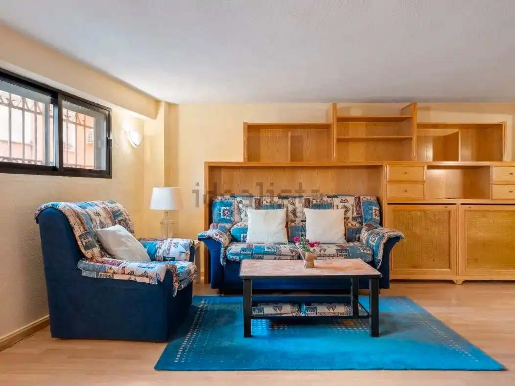 Sala de estar de Oficina en venta en La Línea de la Concepción
