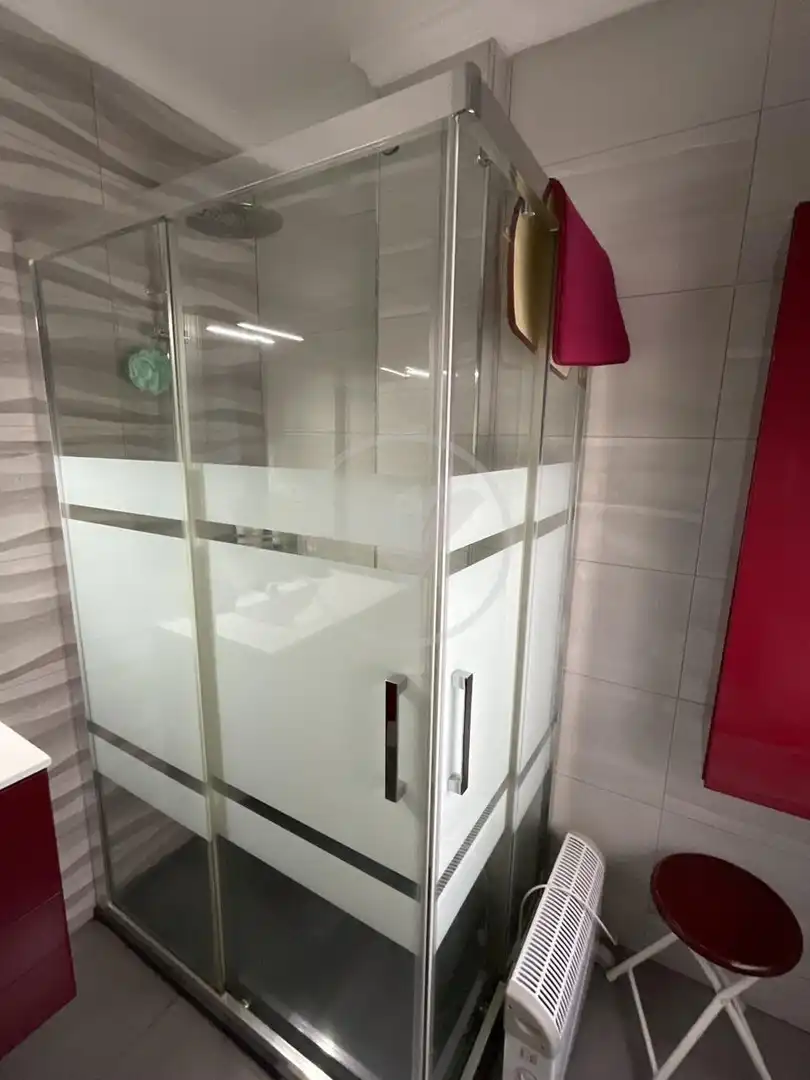 Baño de Piso en venta en Linares con Aire acondicionado y Amueblado