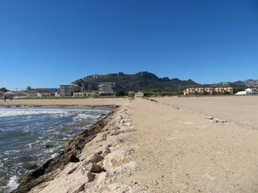 Apartament amb balcó en venda a Carrer Riu Xinxilla 1