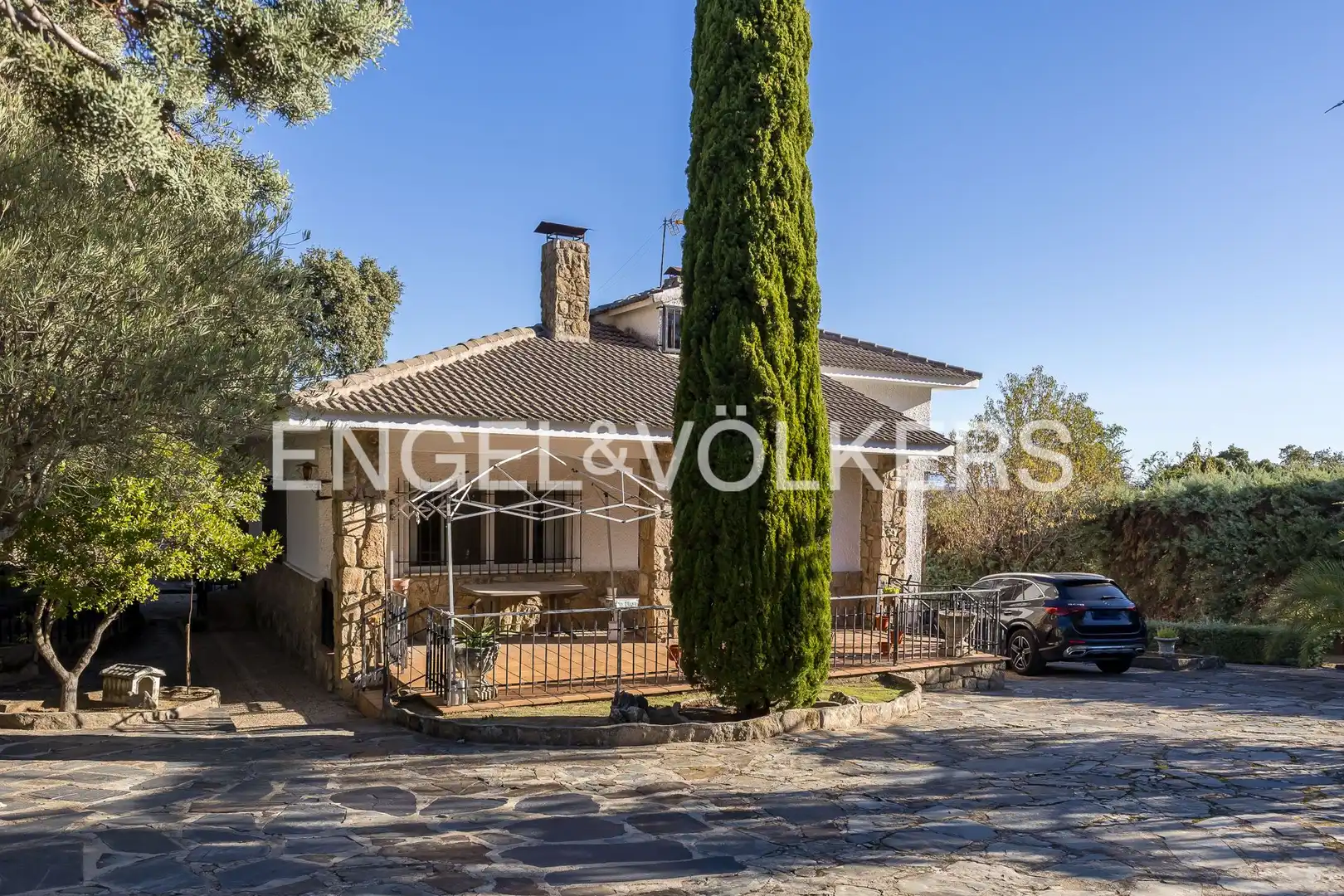 Casa con piscina en venta en Fresnedillas de la Oliva