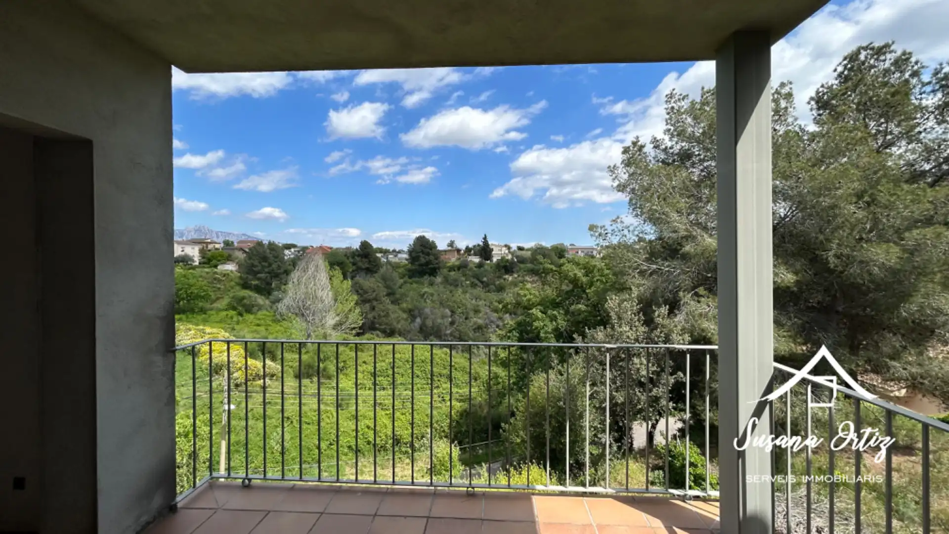 Vista exterior de Casa o xalet en venda en Piera amb Calefacció, Terrassa i Traster