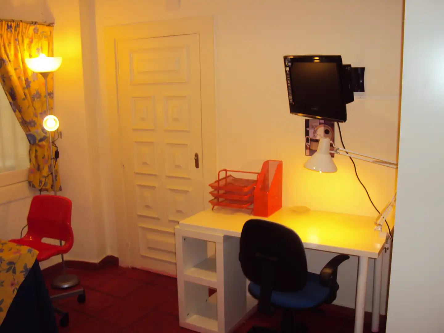 Estudio de alquiler en Calle Capuchinas, 8, Centro - Sagrario