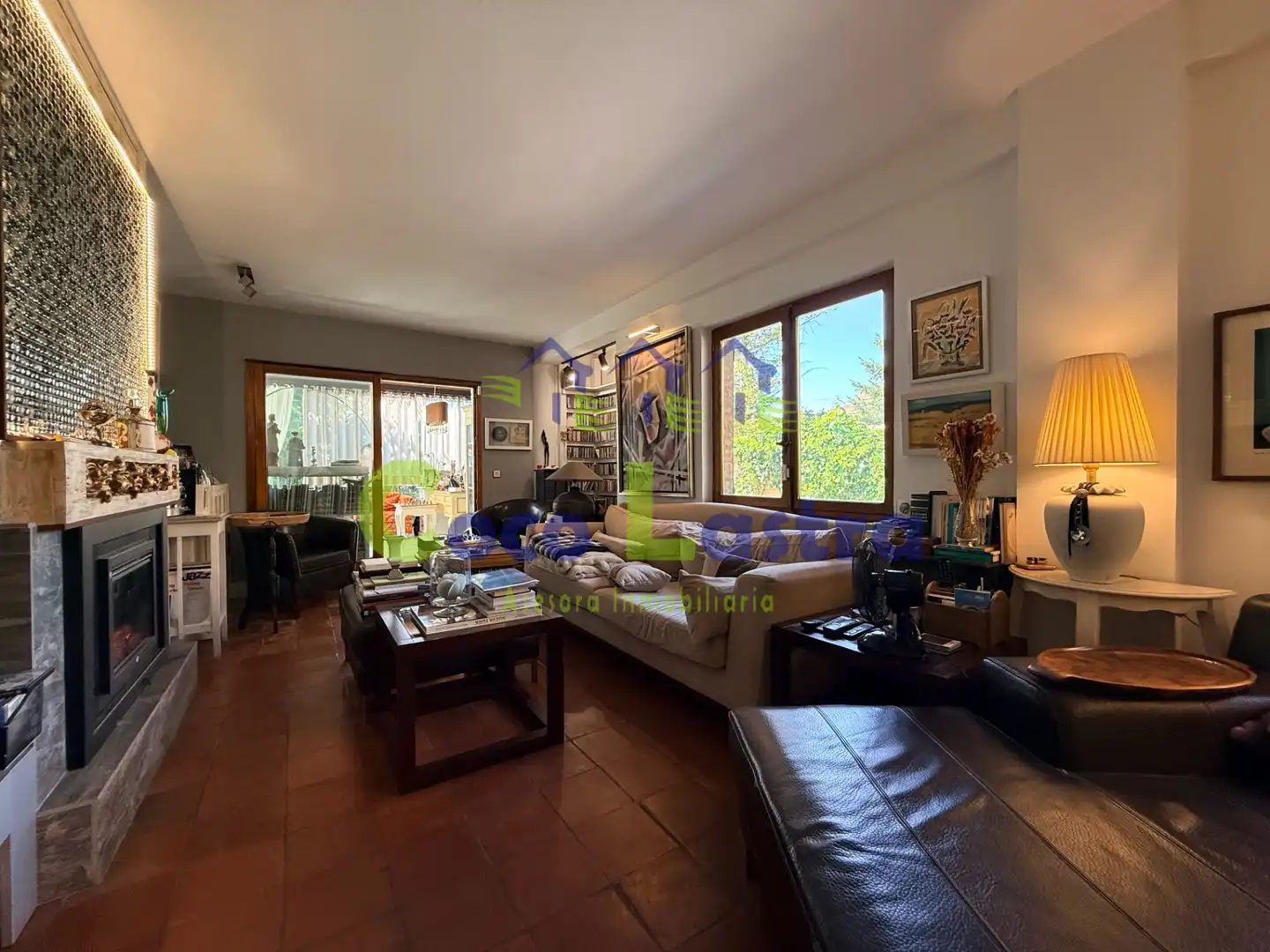 Living room of Houses for sale in Monterrubio de Armuña  with Air Conditioner, Heating and Private garden