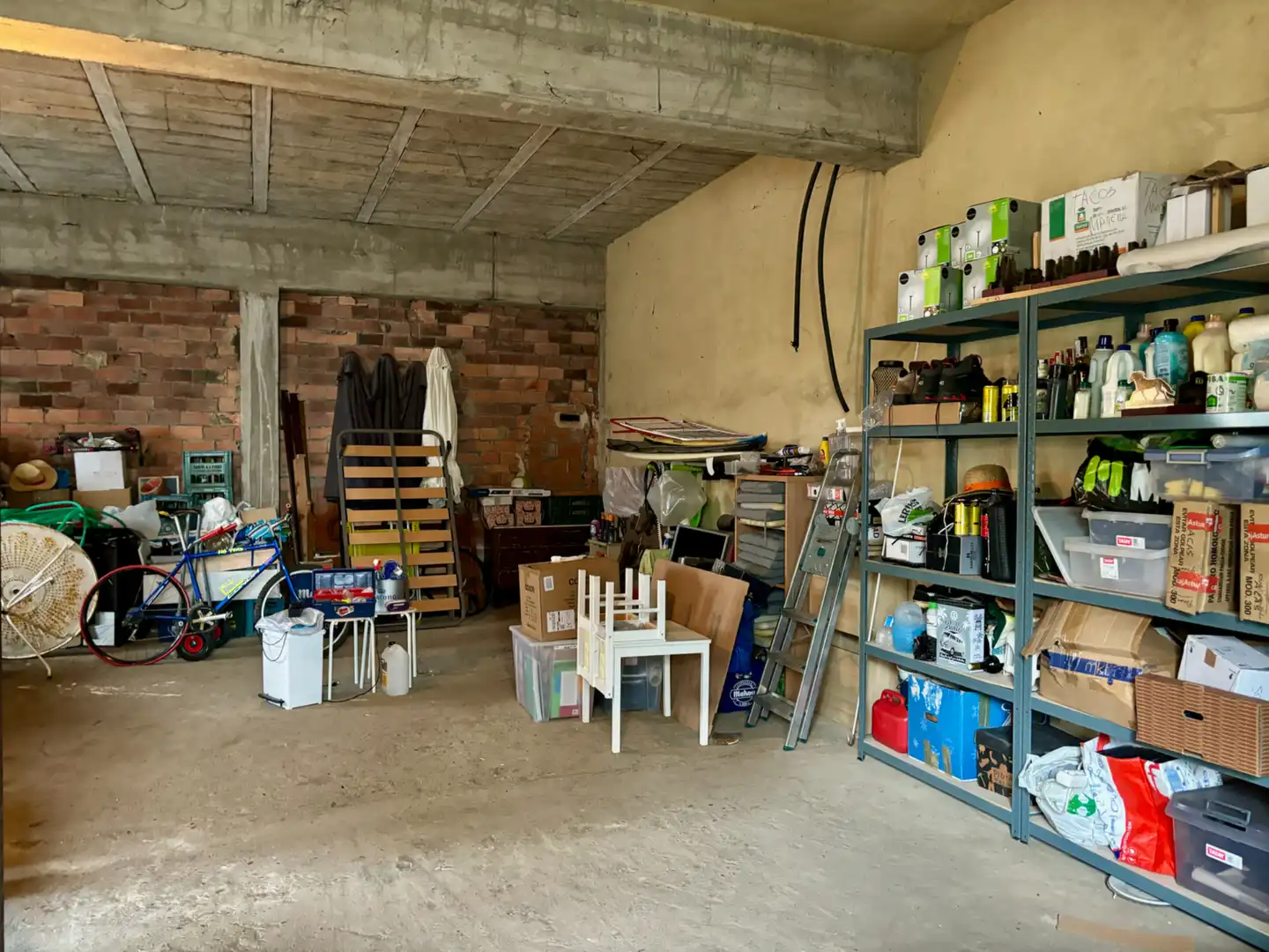 Edificio en venta en Piloña