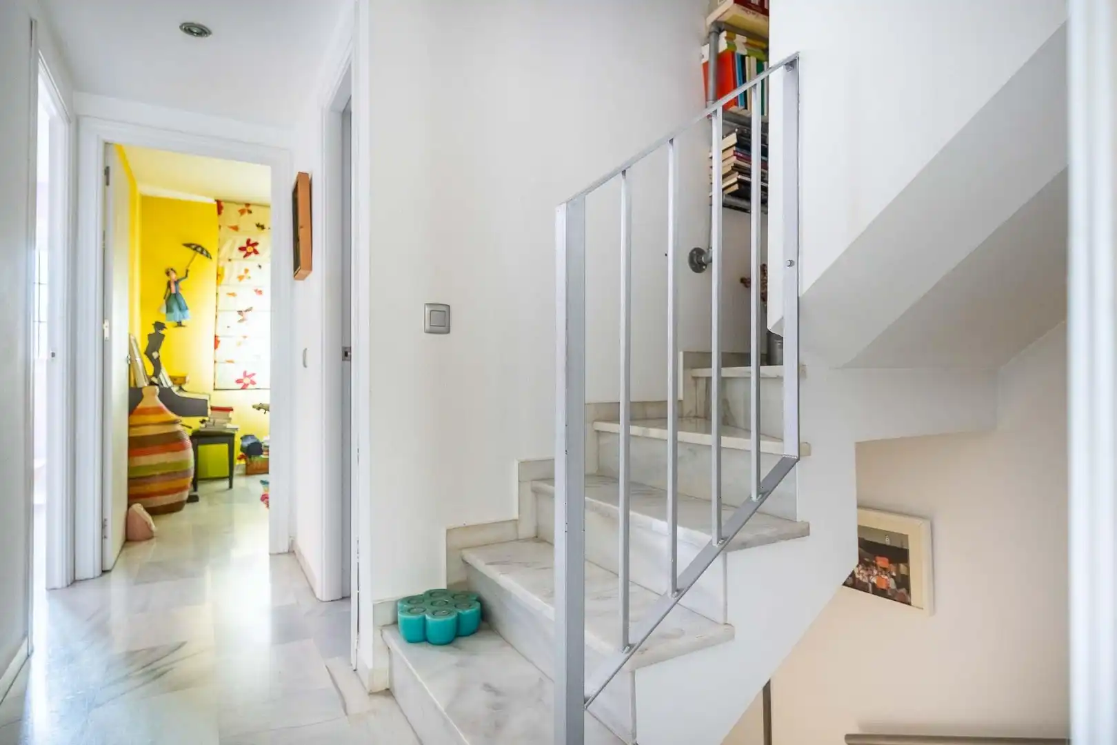 Duplexes for sale in Dos Hermanas  with Air Conditioner, Terrace and Community pool