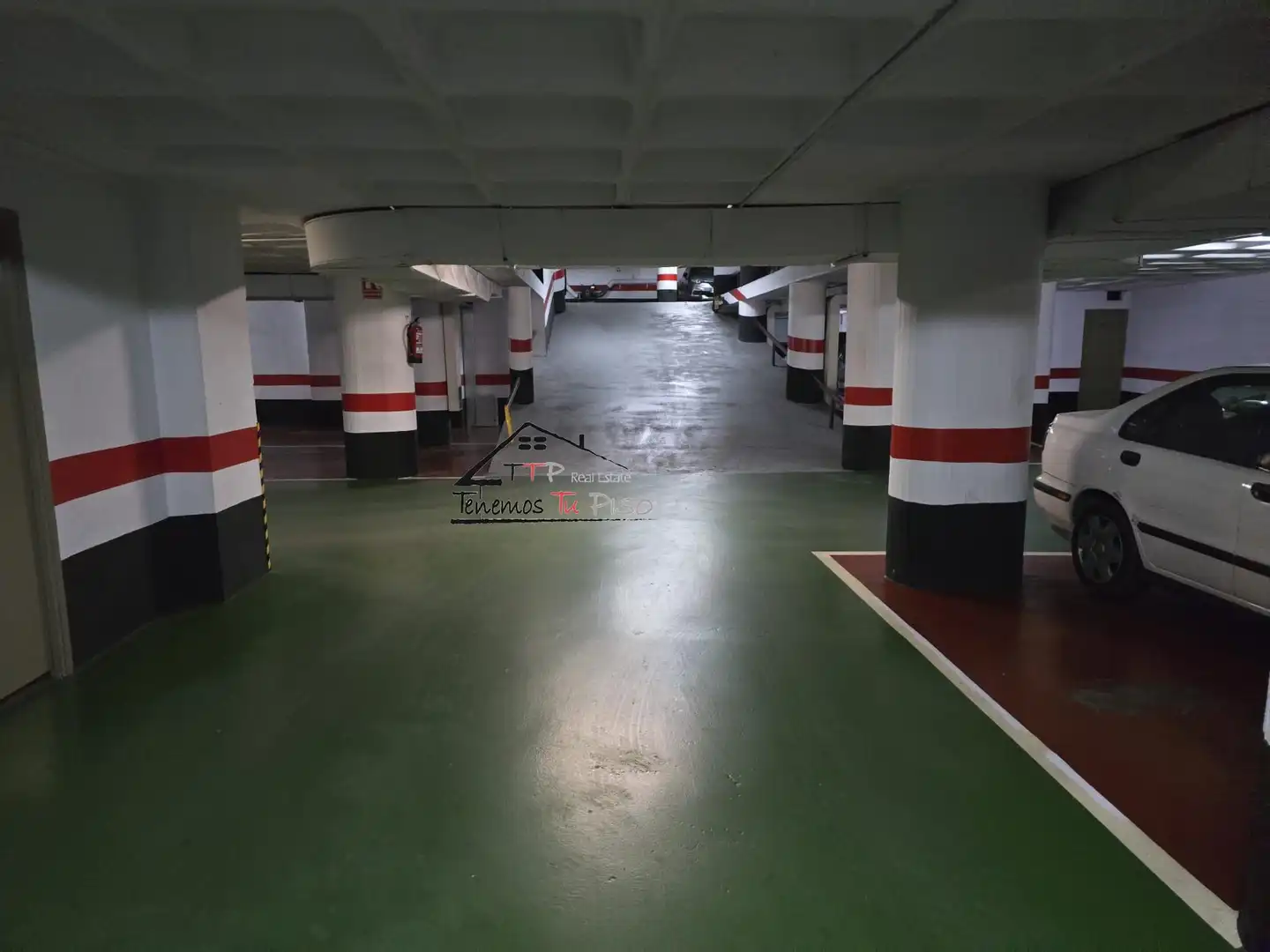 Parking de Piso en venta en Zaragoza con Aire acondicionado, Calefacción y Parquet