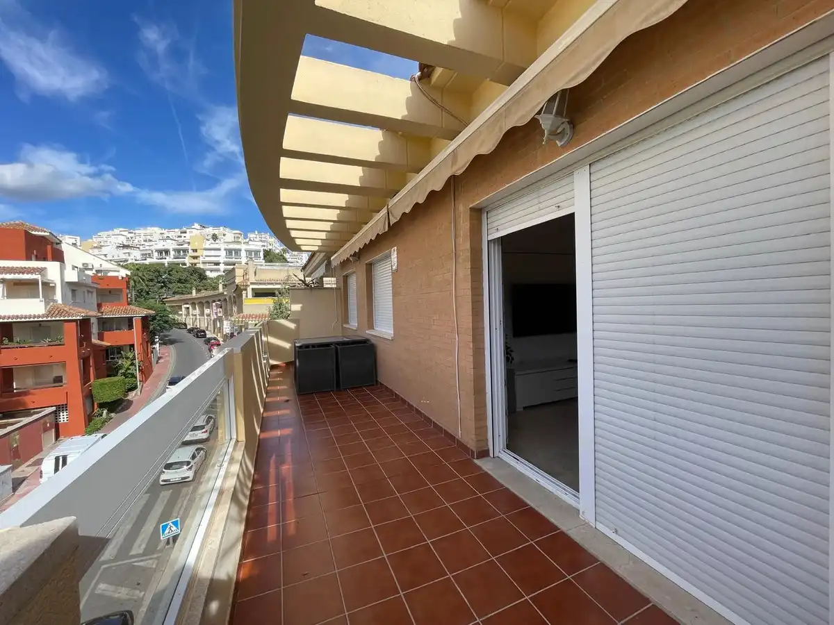 Außenansicht von Dachboden zum Verkauf in Benalmádena mit Klimaanlage, Möbliert und Gemeinschaftspool