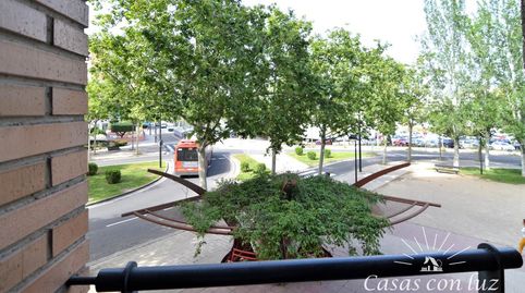 Foto 4 de Piso de alquiler en De Miguel Labordeta, Parque Palomar – Bombarda, Zaragoza Capital