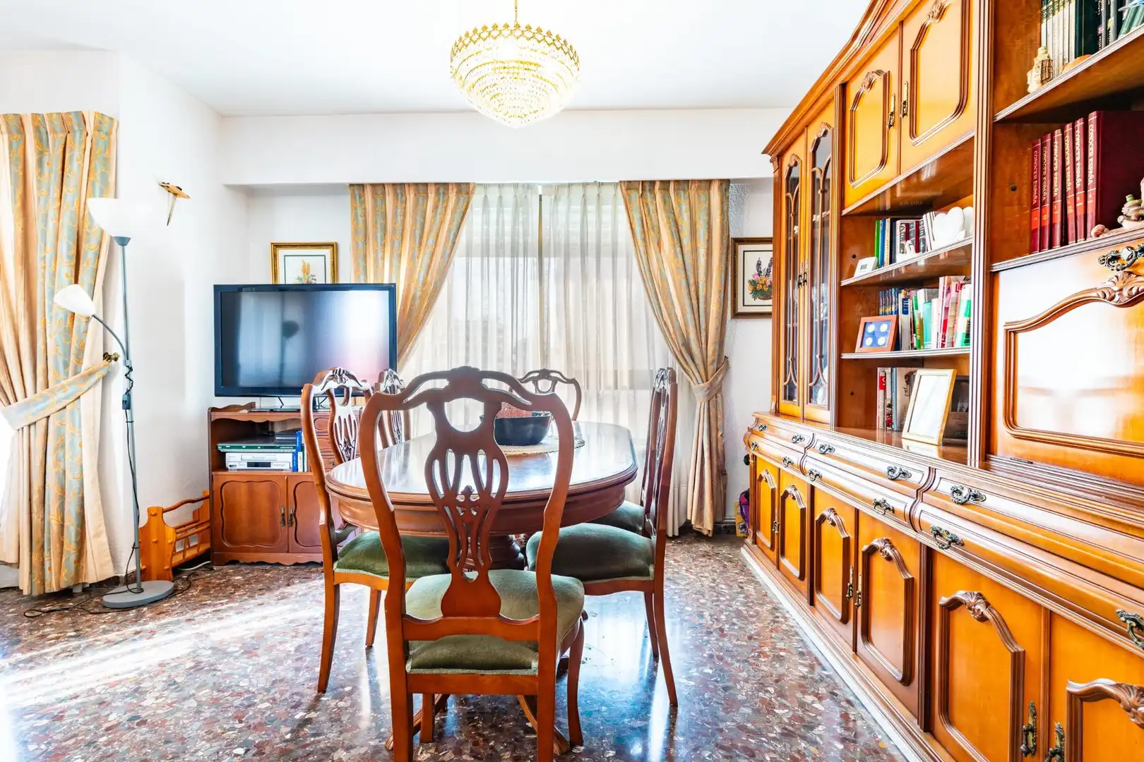 Dining room of Flat for sale in Mislata  with Air Conditioner, Heating and Balcony