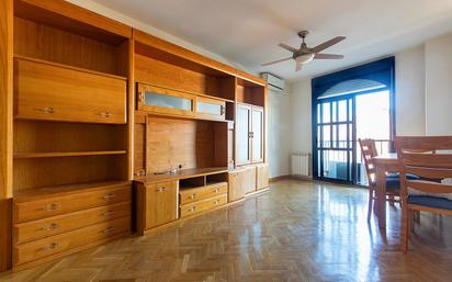 Living room of Flat for sale in  Madrid Capital  with Air Conditioner and Balcony