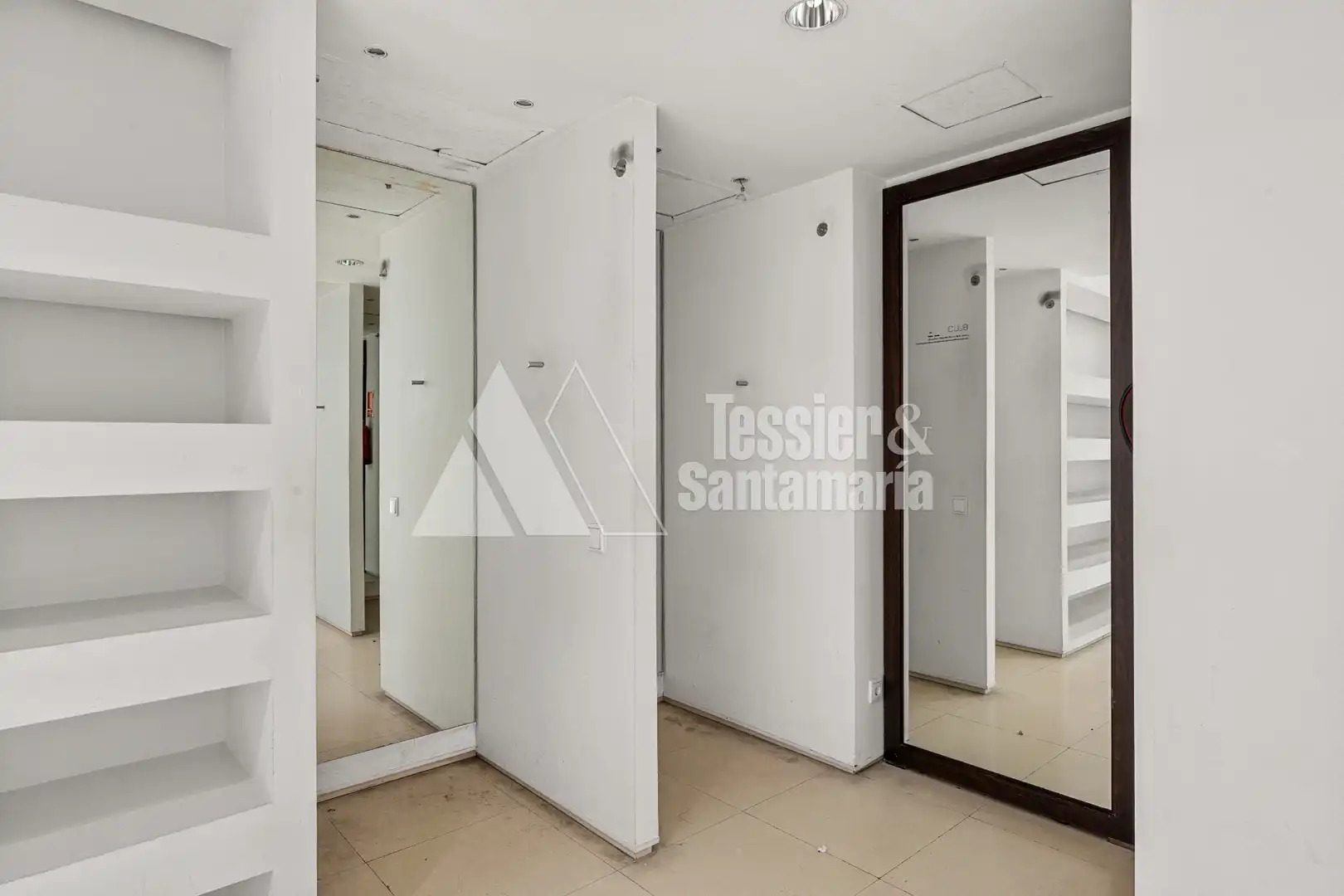 Commercial properties for rent in Calle Cabrales, Barrio del Centro