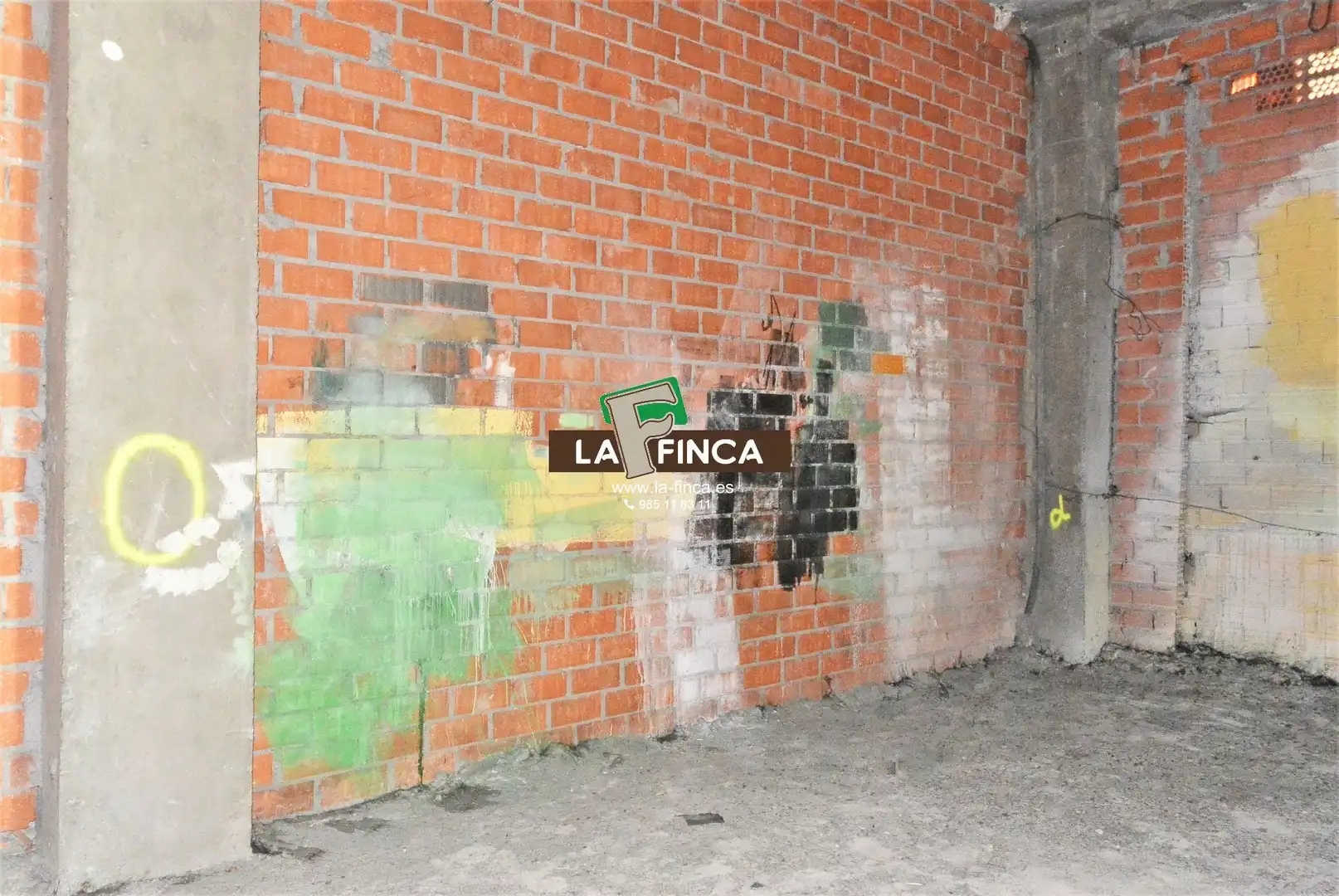 Außenansicht von Geschaftsraum zur Miete in Oviedo 