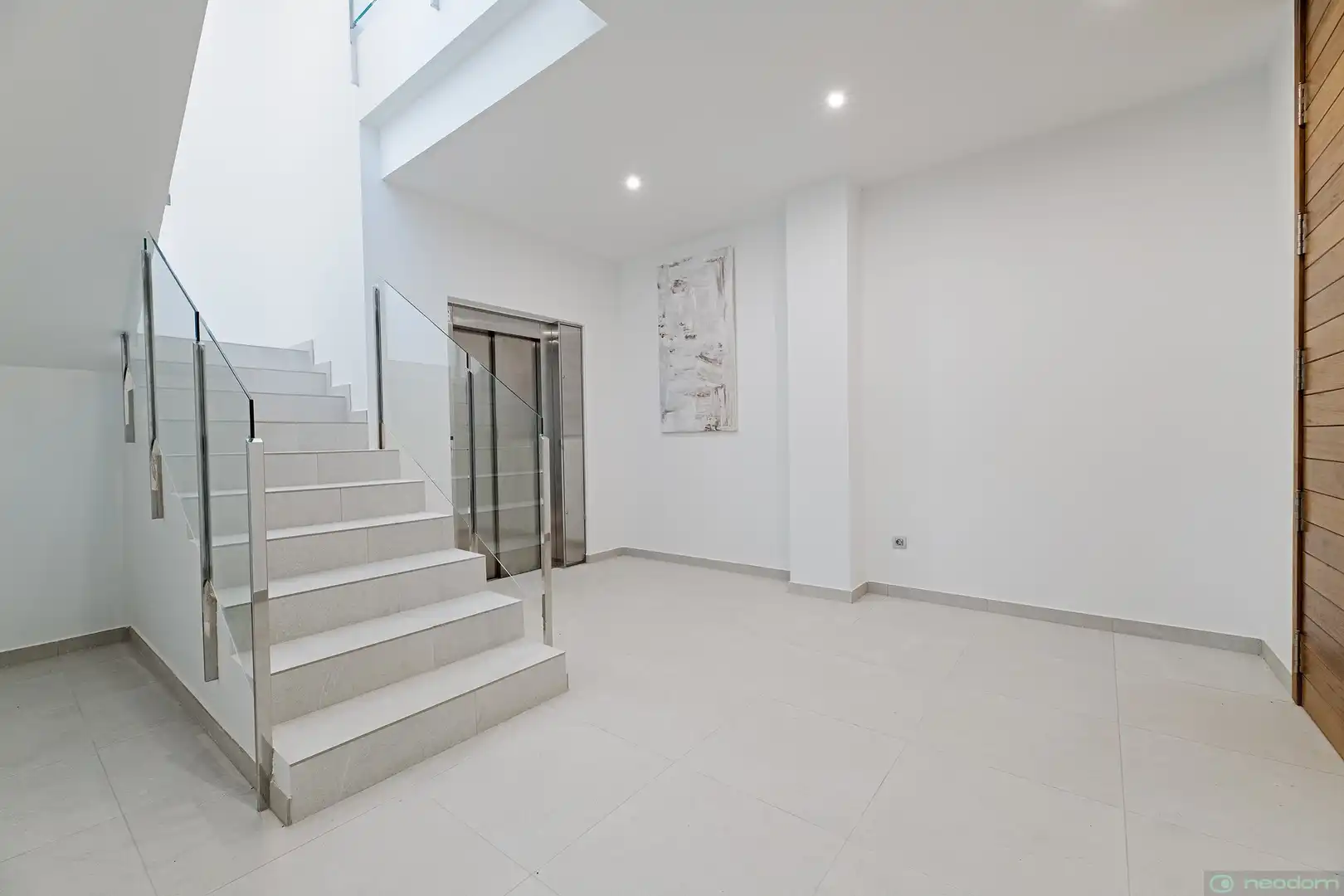 Casa amb terrassa en venda a C. Viena, imagen 16