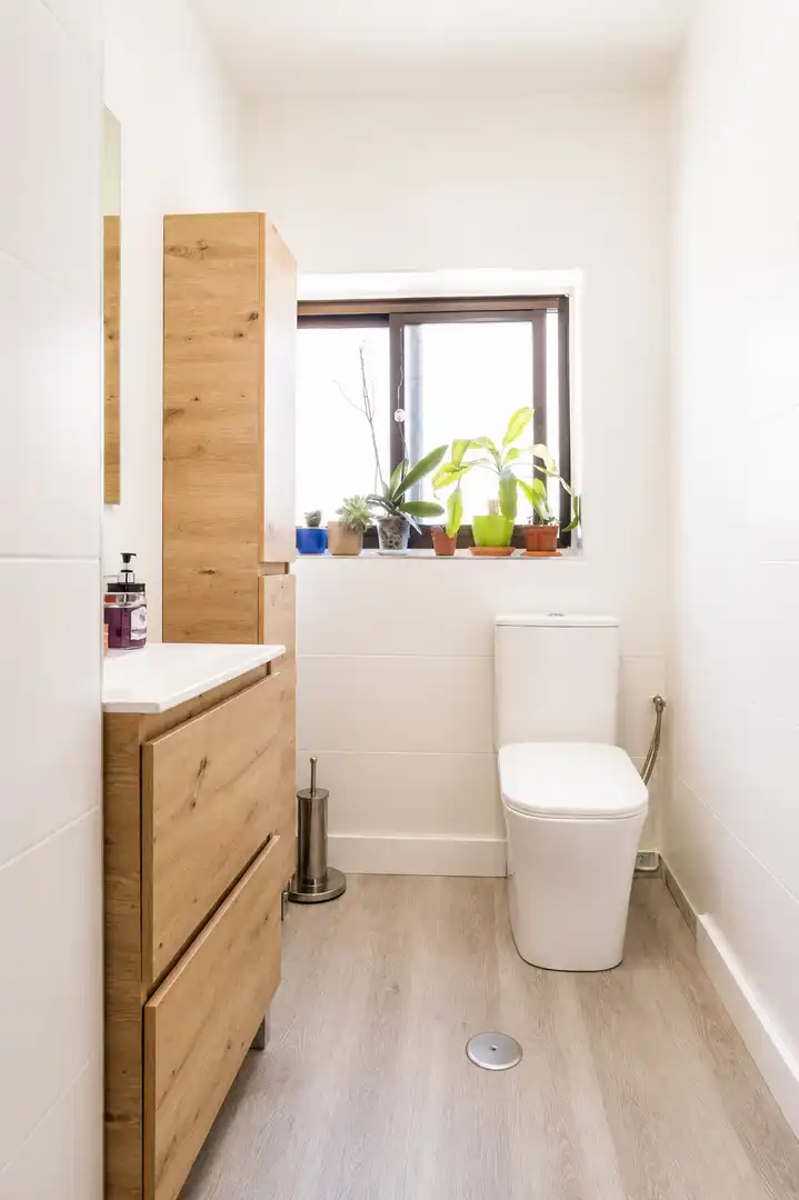 Baño de Piso en venta en A Coruña Capital  con Calefacción, Terraza y Trastero
