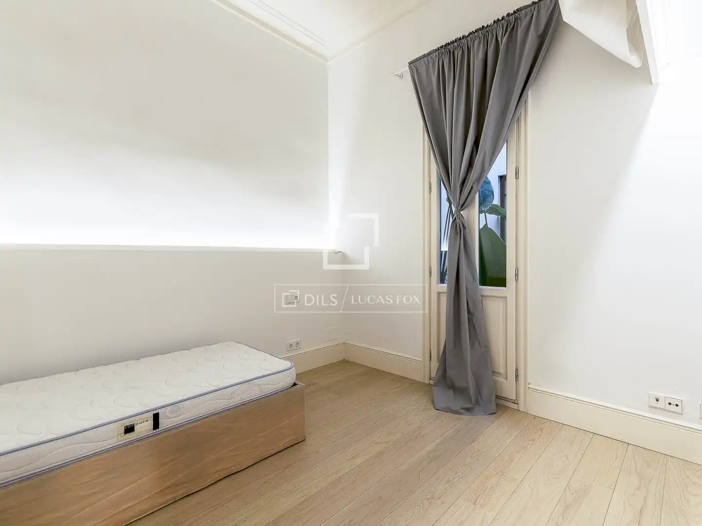 Habitación de Piso en venta en Barcelona con Aire acondicionado, Calefacción y Parquet