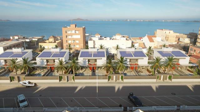 Casa-adosada en Venta en Avenida de España, 12 en Los Nietos