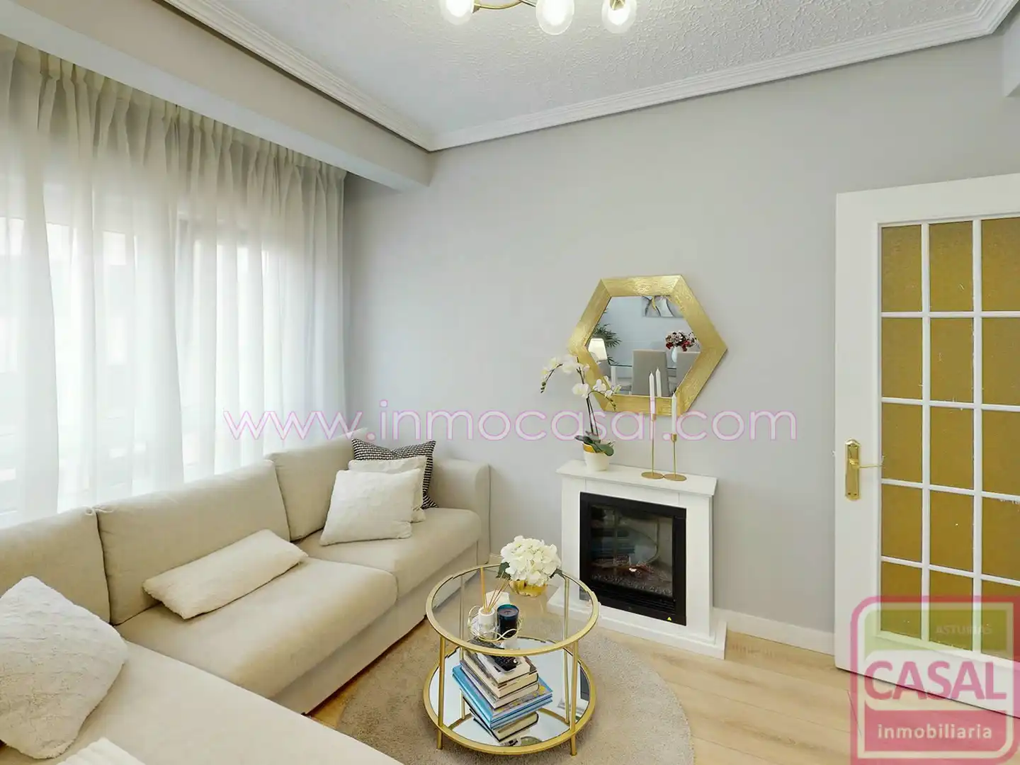 Wohnzimmer von Wohnung zum Verkauf in Oviedo  mit Heizung und Möbliert