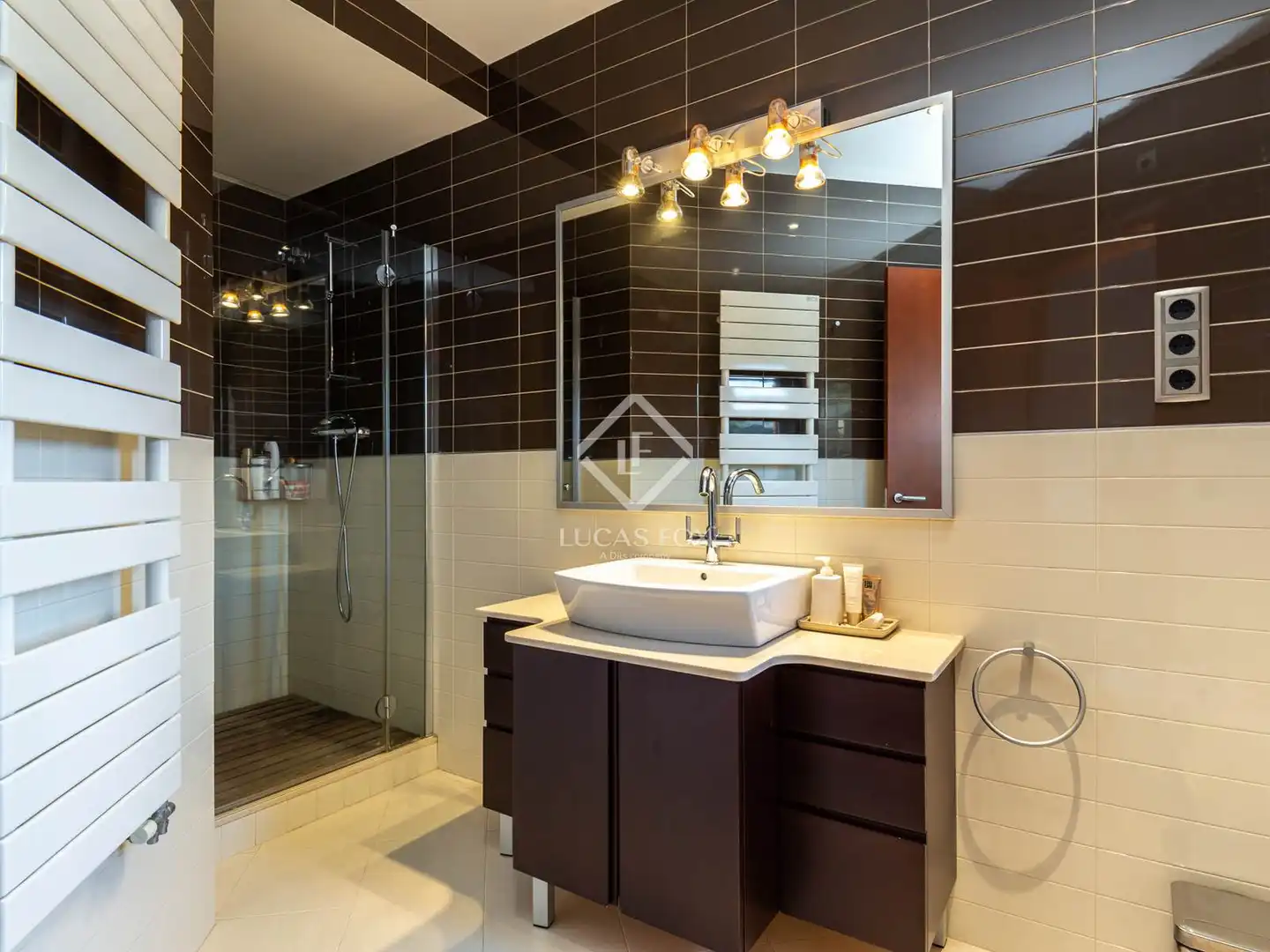 Baño de Casa o chalet en venta en Sant Cugat del Vallès con Aire acondicionado, Calefacción y Jardín privado