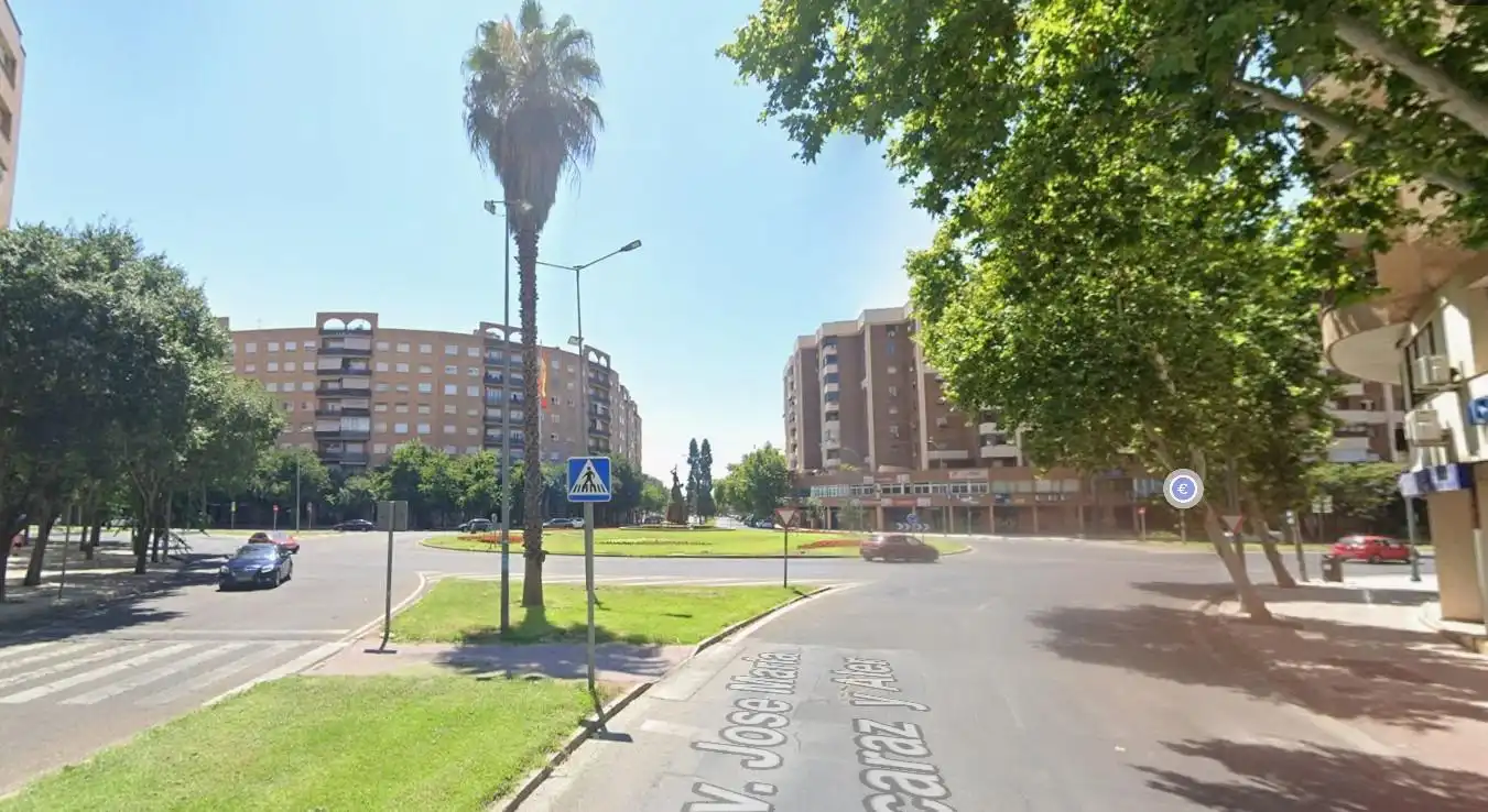 Vista exterior de Apartamento de alquiler en Badajoz con Amueblado