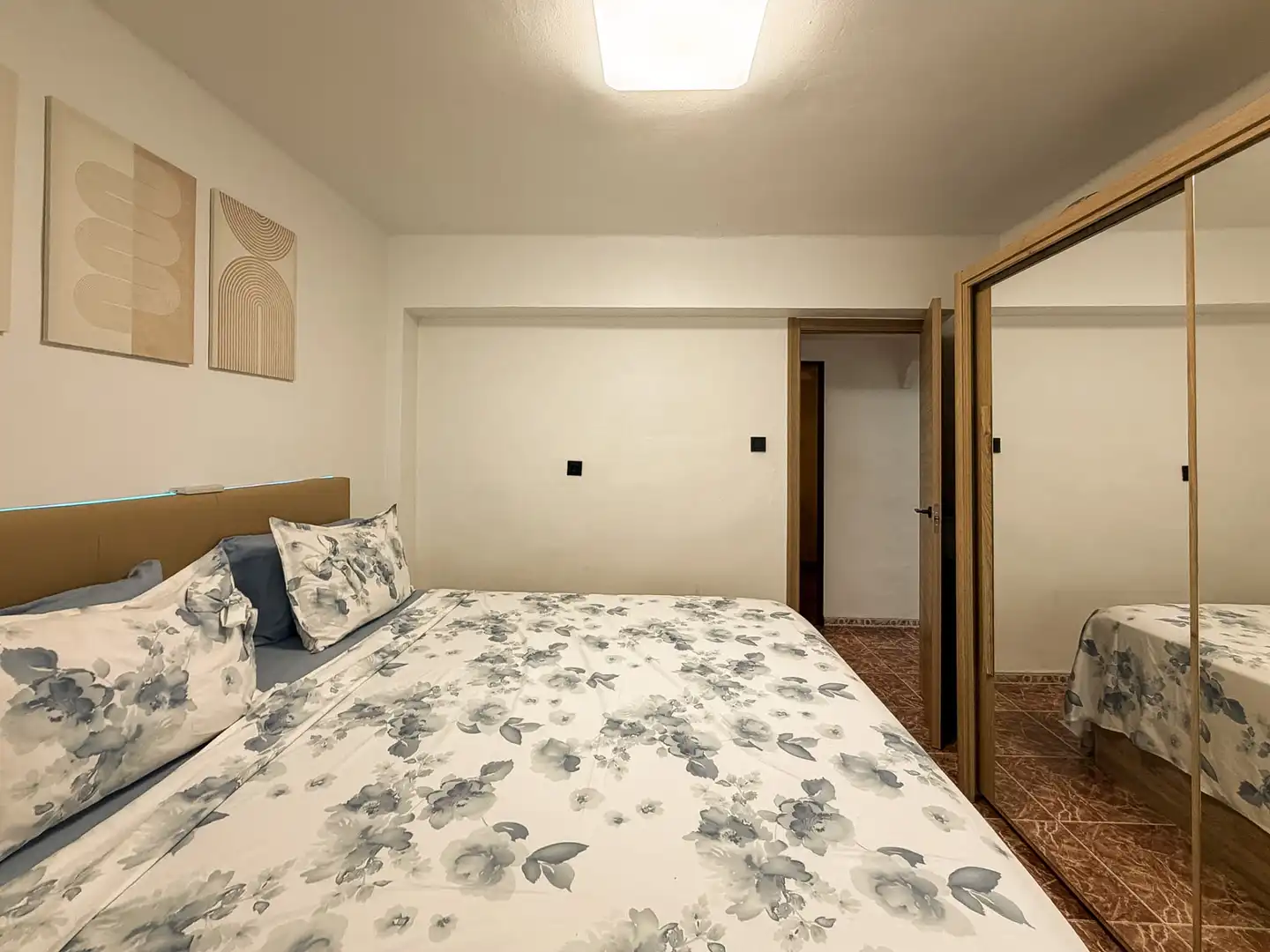 Piso con terraza en venta en Carrer Pintor Josep Ribera, imagen 12