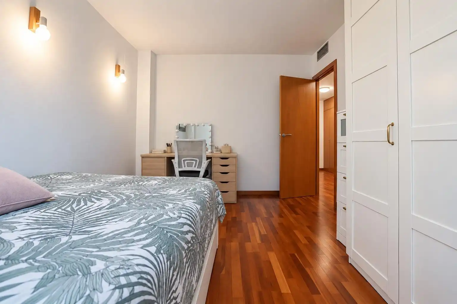 Habitación de Casa adosada en venta en Cambrils con Aire acondicionado, Calefacción y Terraza