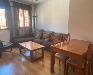 Sala d'estar de Pis en venda en La Muela amb Calefacció, Jardí privat i Parquet