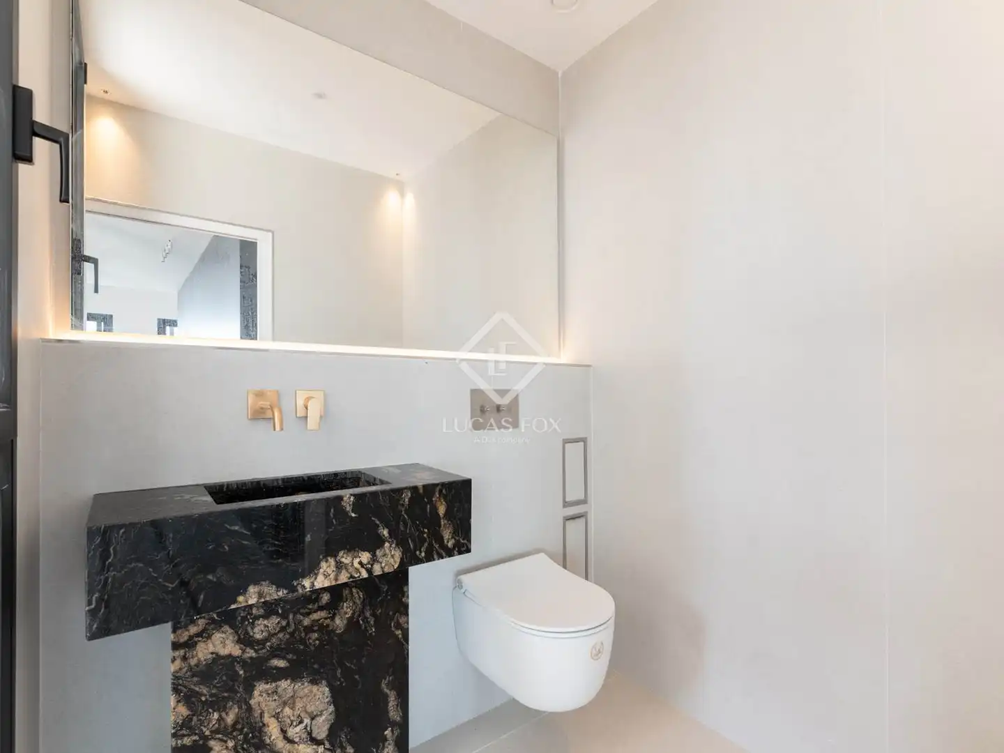 Bathroom of Houses for rent in Castelldefels  with Heating, Private garden and Terrace
