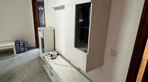 Foto 2 de Piso en venta en Calle José López Tafall, 12, San Bartolomé - Millán de Priego, Jaén Capital