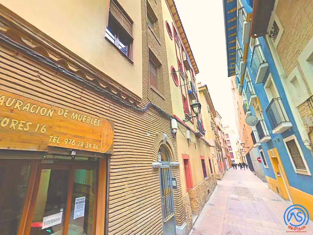 Vista exterior de Piso de alquiler en Zaragoza con Calefacción, Amueblado y Horno