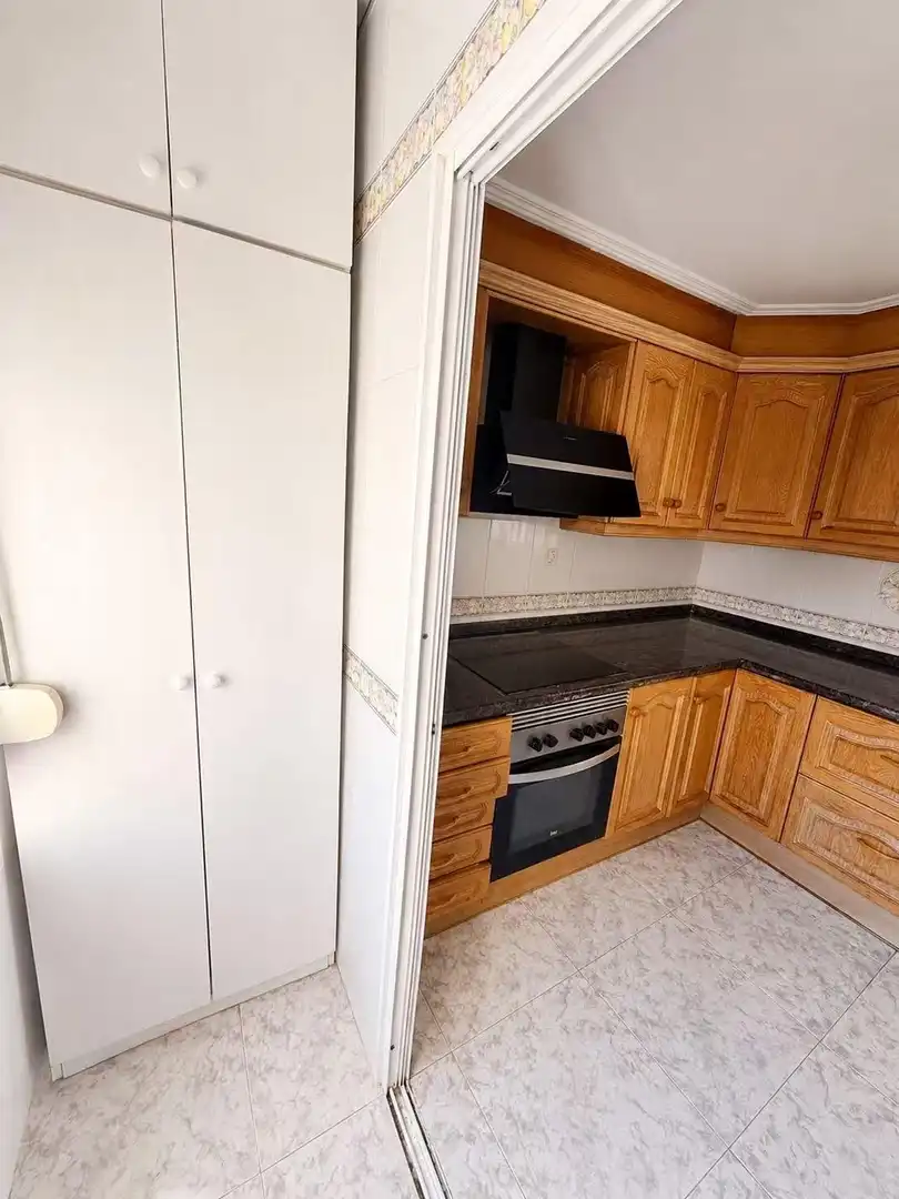 Cocina de Piso en venta en El Campello con Terraza y Amueblado