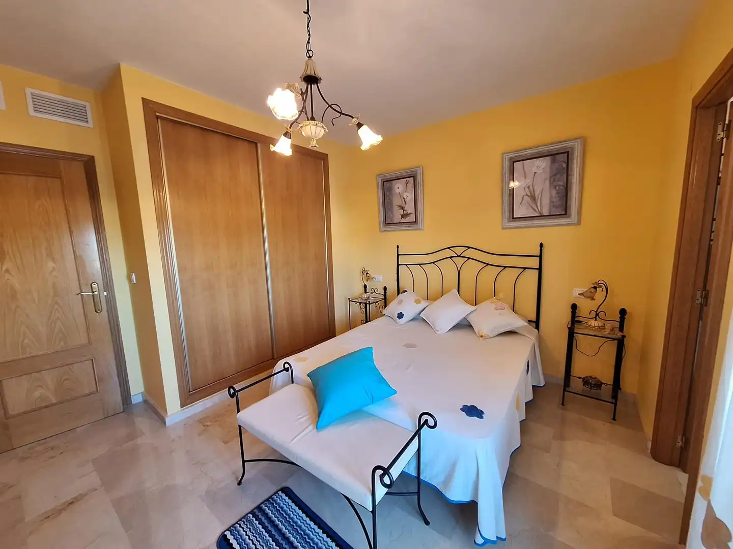 Bedroom of Houses for sale in La Nucia  with Air Conditioner, Heating and Private garden