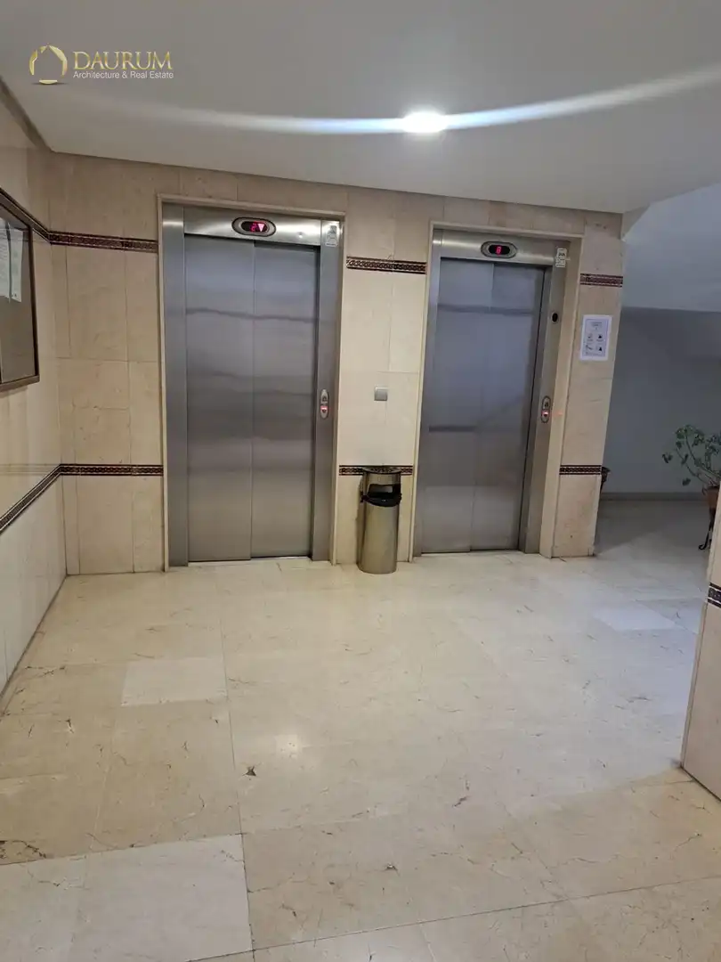 Flat with lift for sale in DE KANSAS CITY, imagen 8