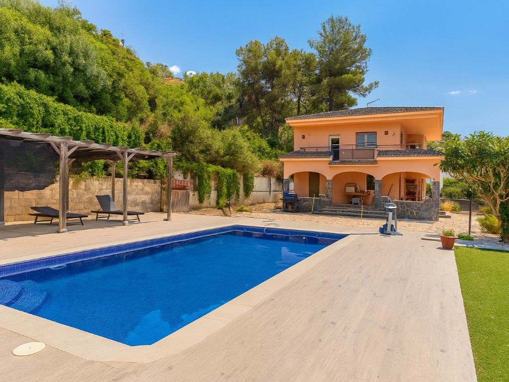 Swimming pool of House or chalet for sale in Subirats  with Air Conditioner, Heating and Balcony