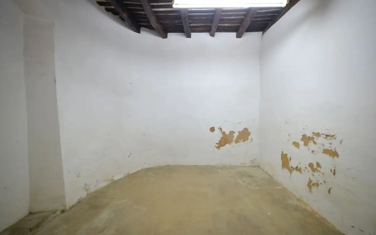 Detached homes for sale in Cassà de la Selva  with Terrace, Storage room and Furnished