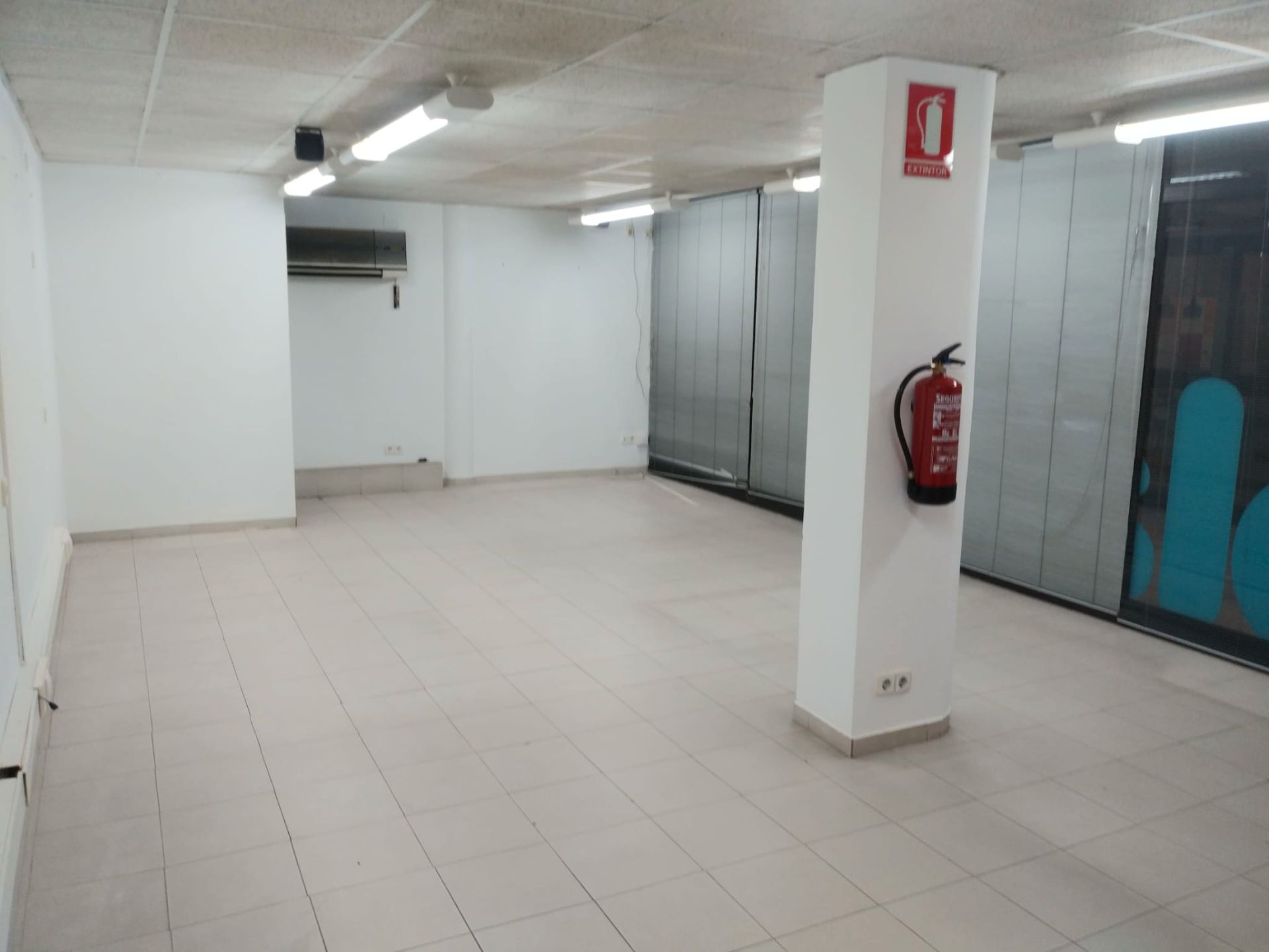 Oficina de lloguer en Girona Capital amb Aire condicionat