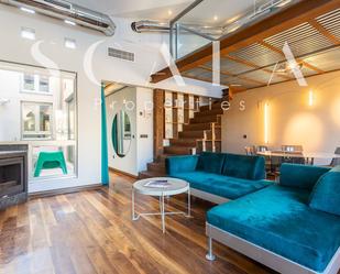 Living room of Attic to rent in  Madrid Capital  with Air Conditioner, Terrace and Balcony