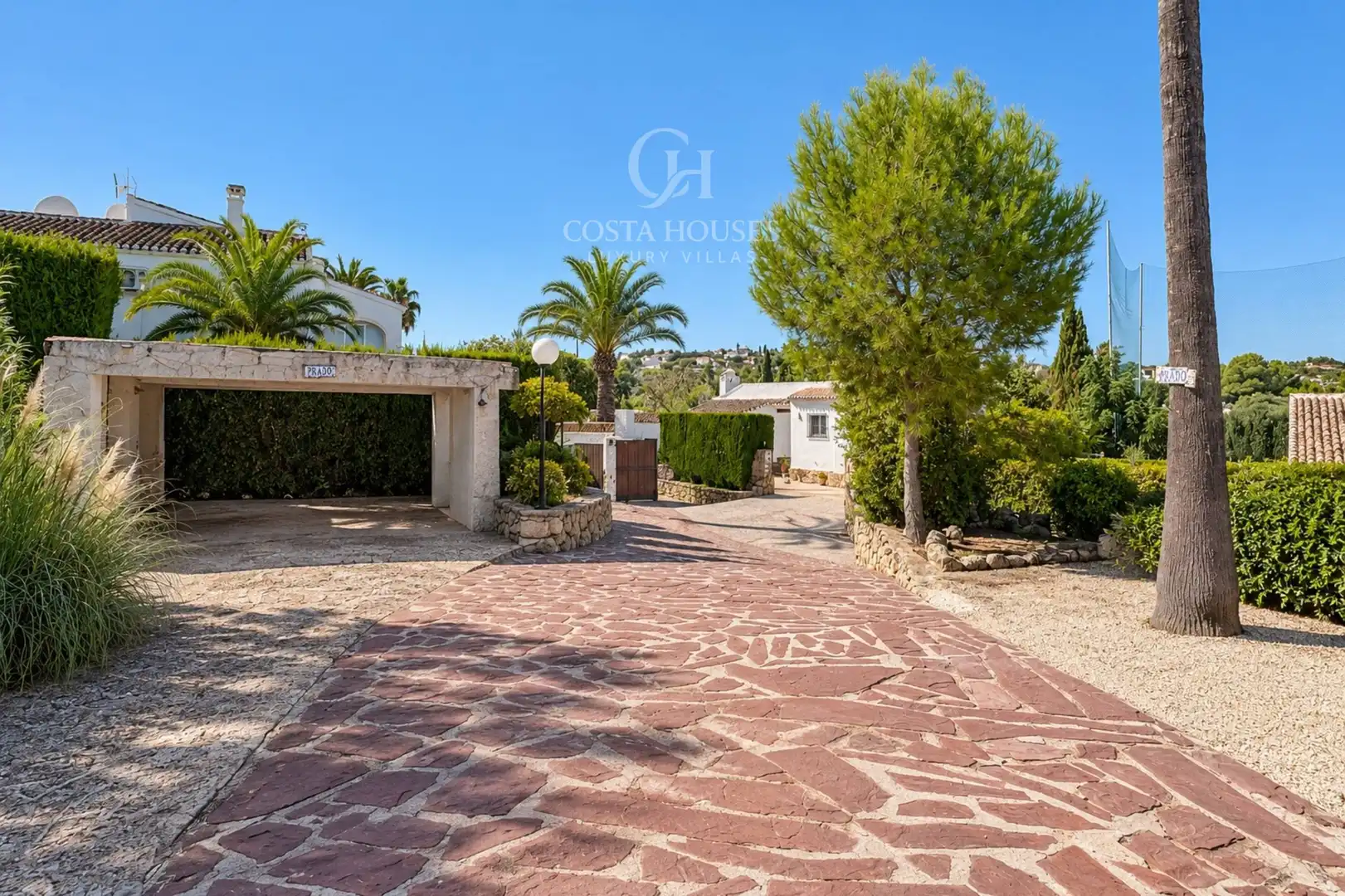 Vista exterior de Casa o chalet en venta en Partides comunes - Adsubia