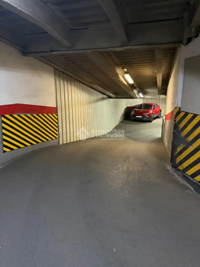 Parking de Garaje en venta en Madrid