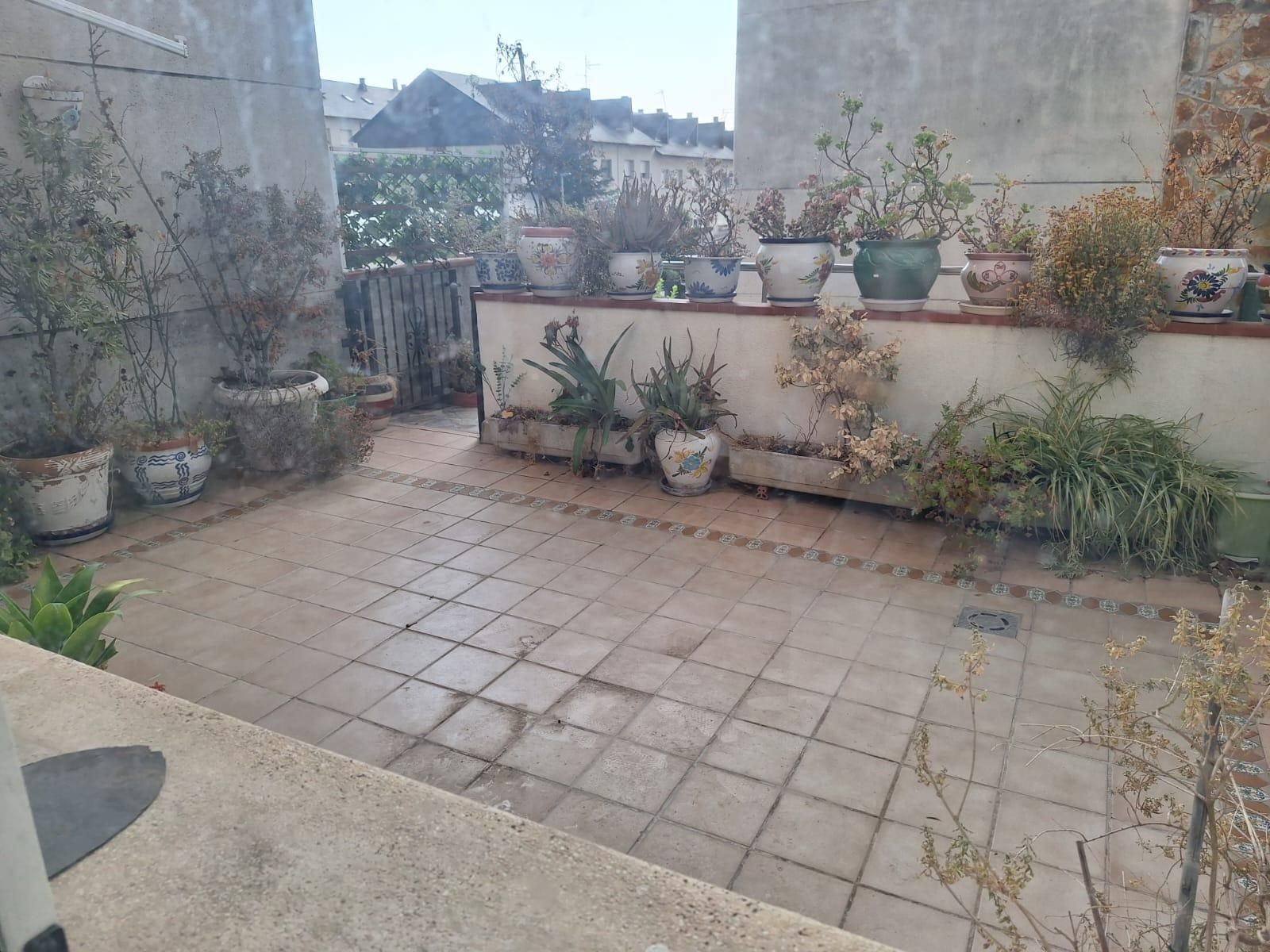Terraza de Casa o chalet en venta en Viladecavalls con Terraza y Piscina comunitaria