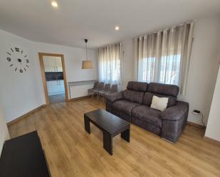 Living room of Attic to rent in Manlleu  with Heating, Oven and Washing machine