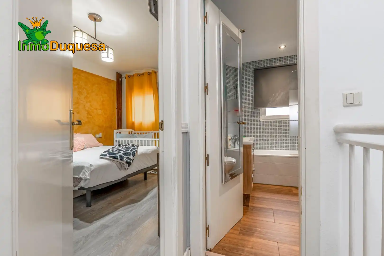 Bedroom of Duplexes for sale in Granada  with Heating and Terrace