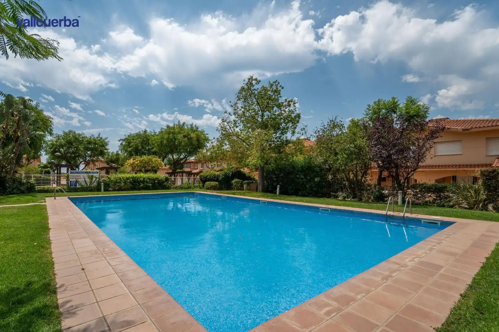 Piscina de Planta baja en venta en Vinyols i els Arcs con Aire acondicionado, Calefacción y Jardín privado